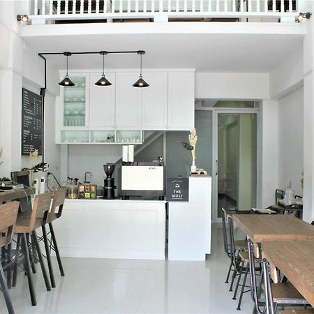 The Most Coffee & Guesthouse Chiang Mai Exterior photo