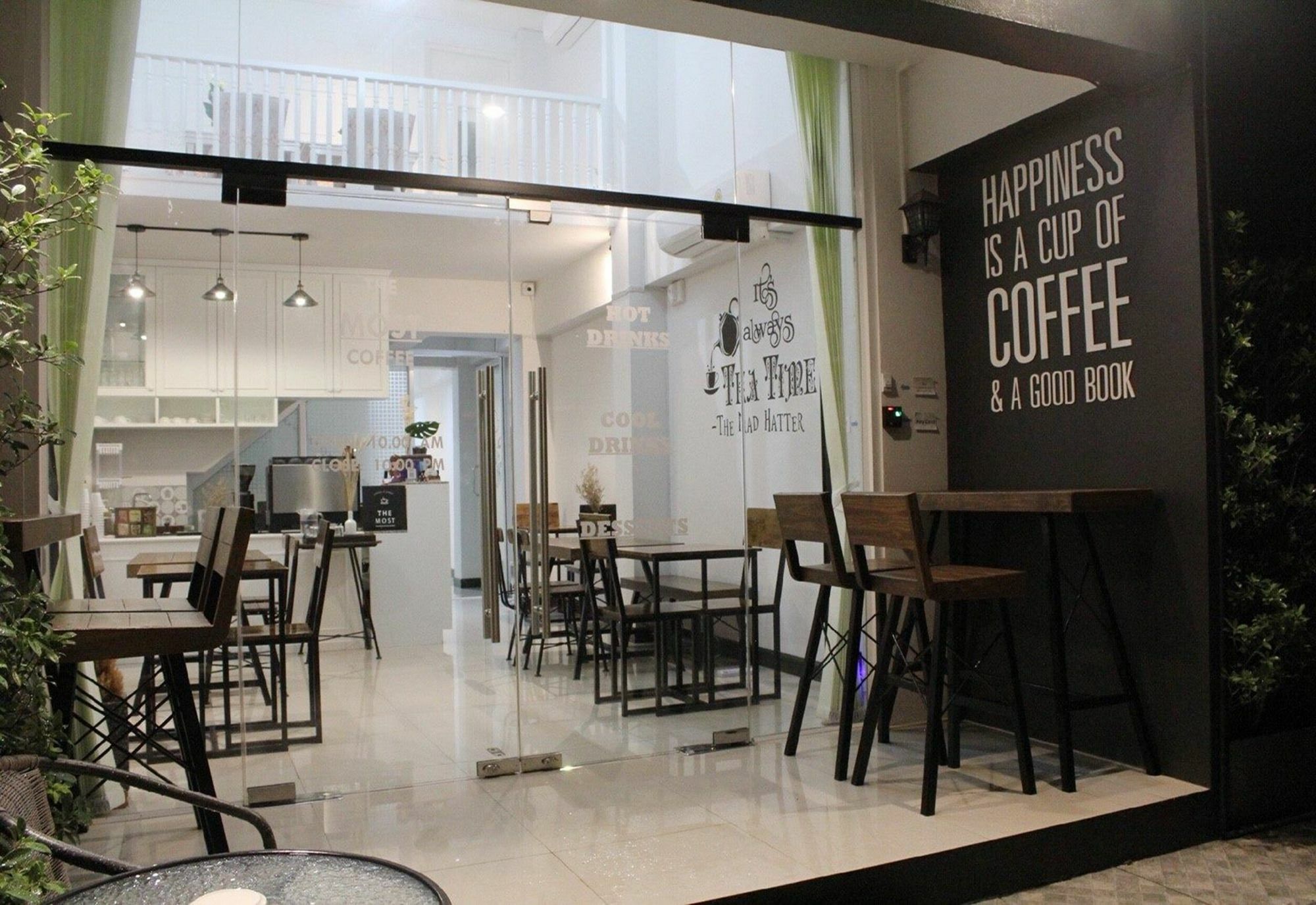 The Most Coffee & Guesthouse Chiang Mai Exterior photo